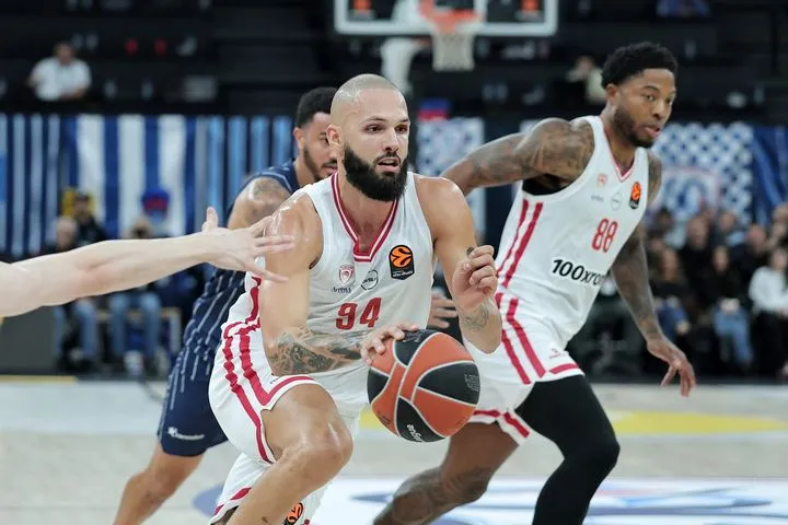 Οι καλύτερες στιγμές από τη νίκη του Ολυμπιακού επί της Εφές