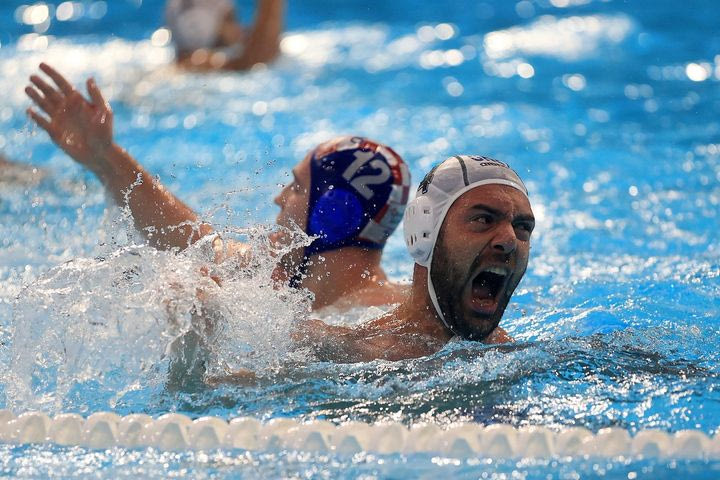 Ελλάδα – Κροατία 11-10: Οι μάγκες του Βλάχου νίκησαν παίζοντας με παίκτη λιγότερο στο τελευταίο τρίλεπτο και φουλάρουν για τα ημιτελικά