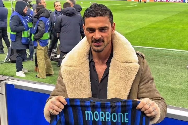 Ο Μικέλε Μορόνε στις κερκίδες του Σαν Σίρο για το Ίντερ – Άρσεναλ