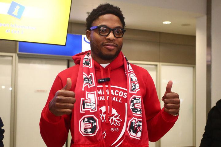 Ταϊρίκ Τζόουνς: “Ενθουσιασμένος που θα δουλέψω με τον Μπαρτζώκα”