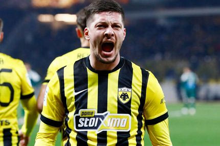 Στήριξη στην πρωτοπόρο της Ligue 1 και Γιόβιτς