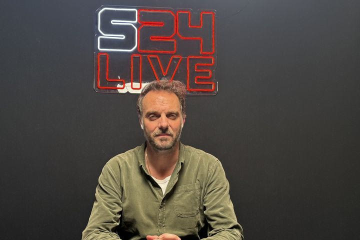 SPORT24 LIVE στο Tik Tok με τον Θέμη Καίσαρη