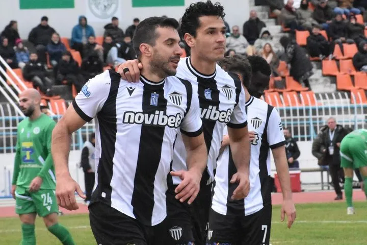 Super League 2: Τεράστιο διπλό της Καλαμάτας απέναντι στην Ελλάς Σύρου, άνετη νίκη για τον Πανιώνιο, ανατροπή για τον Ολυμπιακό Β’ στις καθυστερήσεις που μπήκε στα playoffs