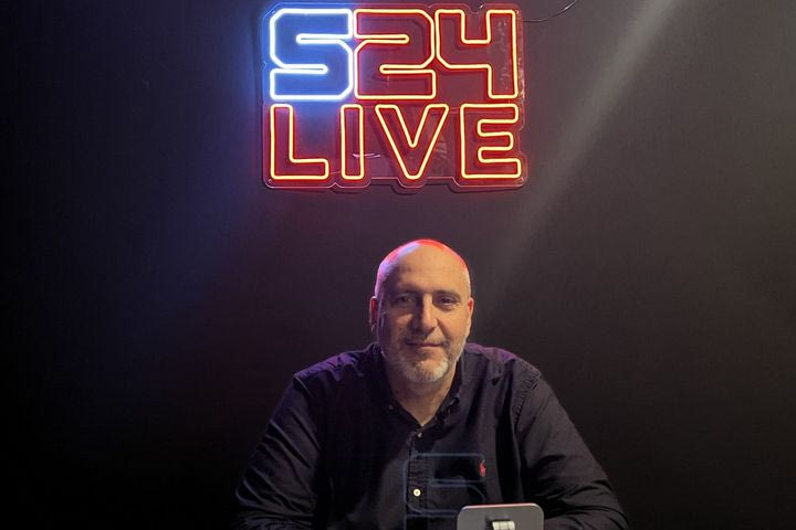 SPORT24 LIVE στο Tik Tok με τον Σπύρο Καβαλιεράτο