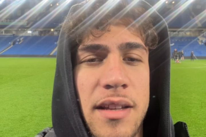 Το μήνυμα του Κωστούλα προς τους φίλους της Μπράιτον στα ελληνικά: “Χαρούμενος για το πρώτο γκολ στο γήπεδό μας”