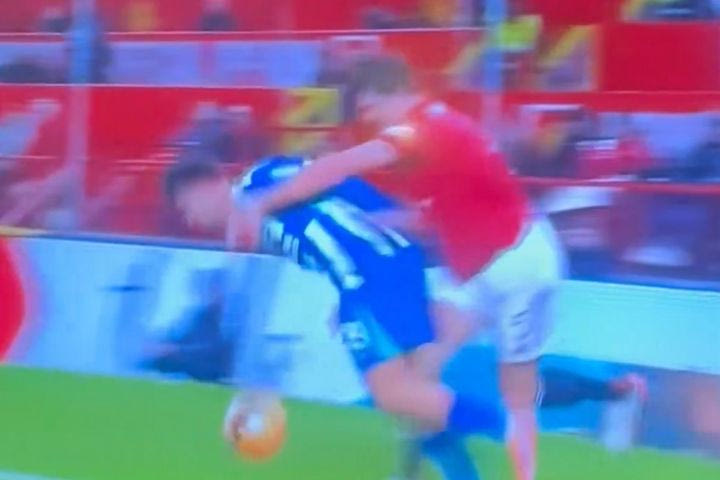 Ο Μαγκουάιρ δεν άντεξε με τον κατήφορο της Μάντσεστερ Γιουνάιτεντ και τα έβαλε με τον Κωστούλα