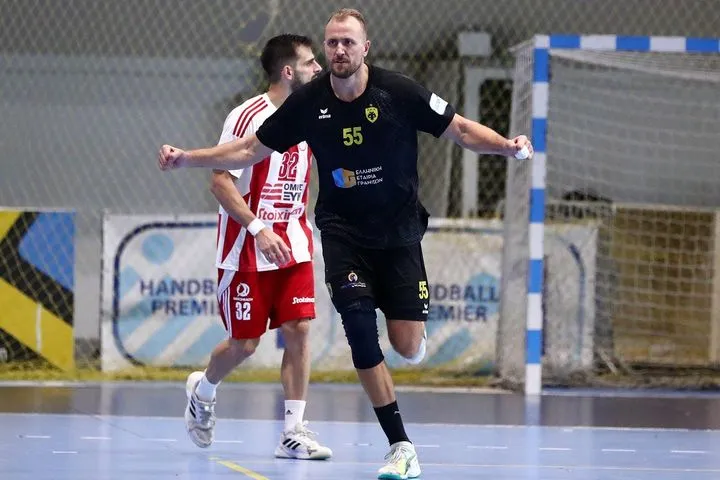 Ολυμπιακός, χάντμπολ ανδρών: Διπλό μεταγραφικό μπαμ από τους ερυθρόλευκους, που κάνουν δικούς τους τούς Κιούν και Ίβιτς