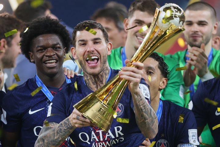 Παρί Σεν Ζερμέν: Ο Λούκας Ερναντές και η σύζυγός του κατηγορούνται εμπορία ανθρώπων και αδήλωτη εργασία