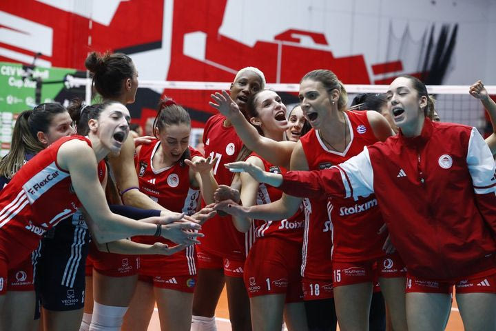 Τα highlights από τη νίκη του Ολυμπιακού επί της Λαΐκοβατς για το Champions League Βόλεϊ Γυναικών