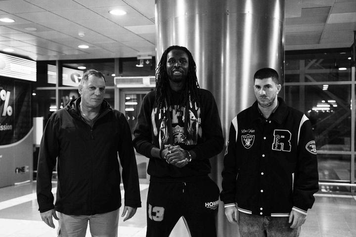 ΠΑΟΚ: Έφτασε στη Θεσσαλονίκη ο Κλίφορντ Ομορούγι