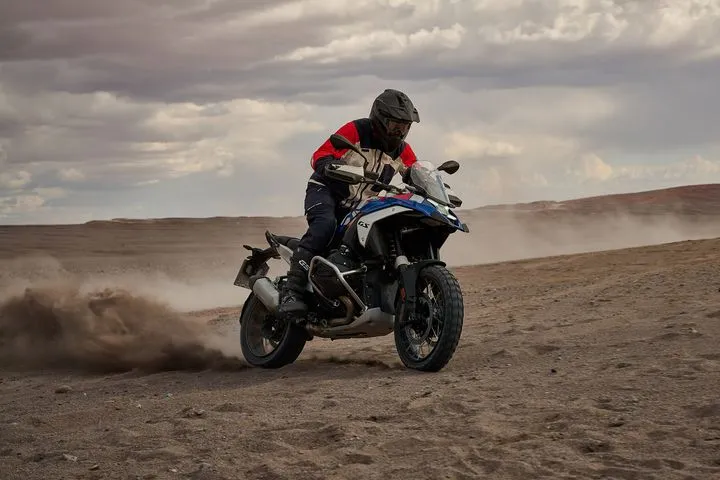 Η BMW Motorrad παρέμεινε στην κορυφή με πάνω από 200 χιλιάδες πωλήσεις το 2025