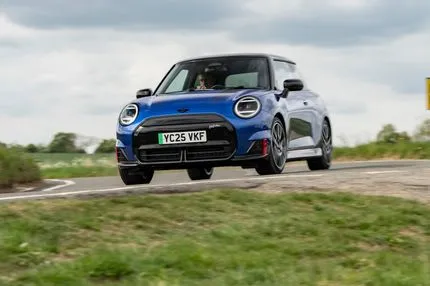 Το ηλεκτρικό MINI Cooper κερδίζει τη διάκριση Best in Class του Euro NCAP