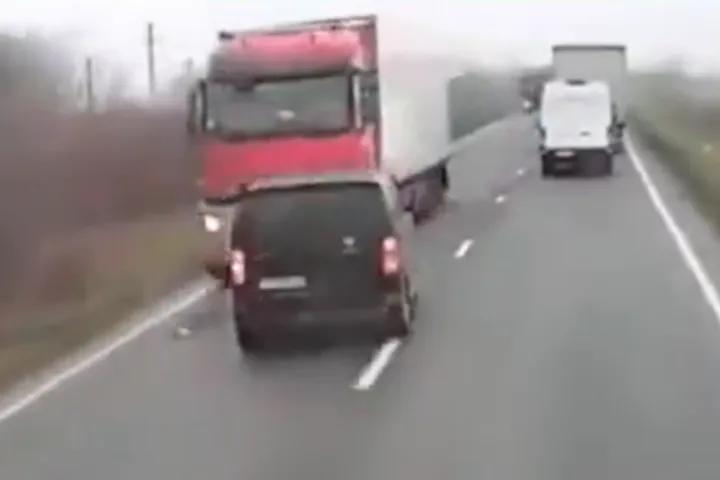 Οπαδοί ΠΑΟΚ, τροχαίο Ρουμανία: Η νεότερη ενημέρωση για τους 10 επιβαίνοντες στο μοιραίο βαν