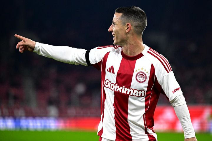 Stoiximan Super League: Mε Ποντένσε και από ημίχρονο ο Ολυμπιακός κόντρα στο Βόλο, με φόρα η ΑΕΚ κόντρα στον ζόρικο Αστέρα