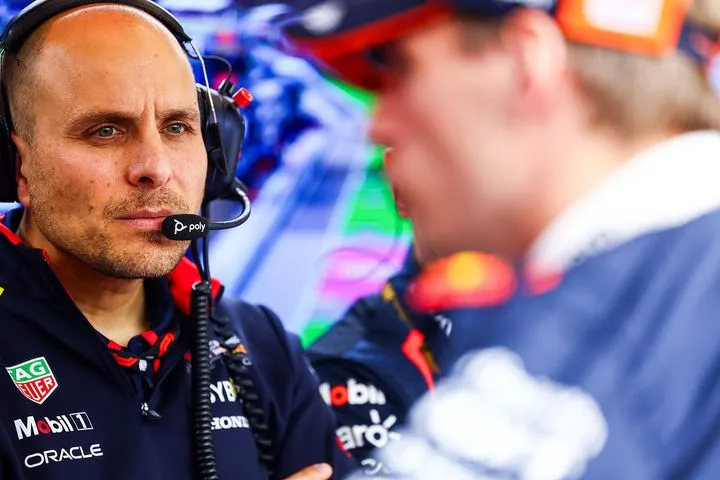 Η Red Bull κατάφερε να κρατήσει τον Λαμπιάσε δίπλα στον Φερστάπεν για το 2026