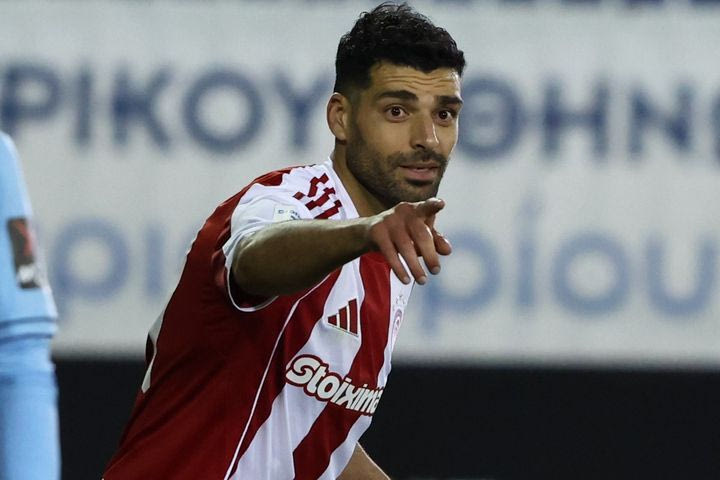 Ολυμπιακός: Ο Ταρέμι έστρωσε περσικό χαλί για τη νίκη και ο Ζέλσον έκανε εμφάνιση για νέο συμβόλαιο