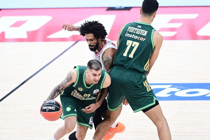 Η καυτή φόρμα του Ολυμπιακού, η καταραμένη έδρα και ο νέος πρωταγωνιστής του Παναθηναϊκού