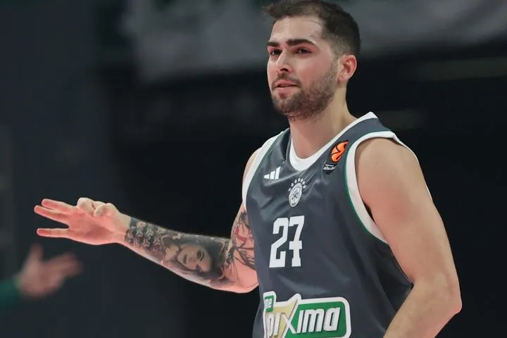 Ο Αταμάν πάρκαρε τον Σορτς, ο Τολιόπουλος ξεπάρκαρε, ο Παναθηναϊκός ξέσπασε