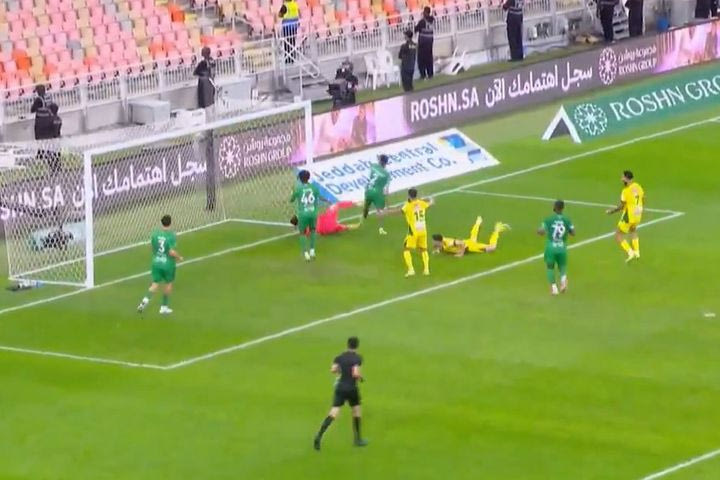 Μασούρας on fire: Άνοιξε το σκορ για την Αλ Καλίτζ με το πέμπτο του γκολ στα τελευταία έξι παιχνίδια