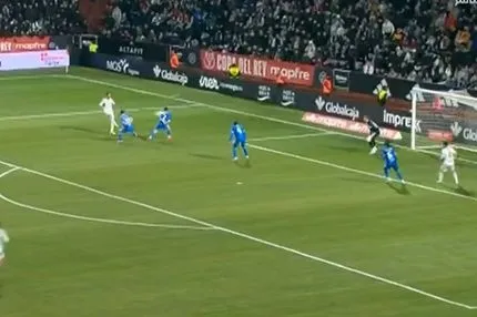 Απίθανα πράγματα στο Αλμπαθέτε - Ρεάλ: Ο Μπετανκόρ πέτυχε δεύτερο γκολ με απίστευτο τρόπο και έβγαλε "νοκ άουτ" τη Βασίλισσα