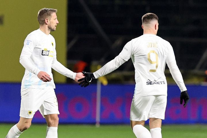 ΑΕΚ: Ντεμπούτο για τον Βάργκα, πέρασε αλλαγή στη θέση του Λιούμπιτσιτς