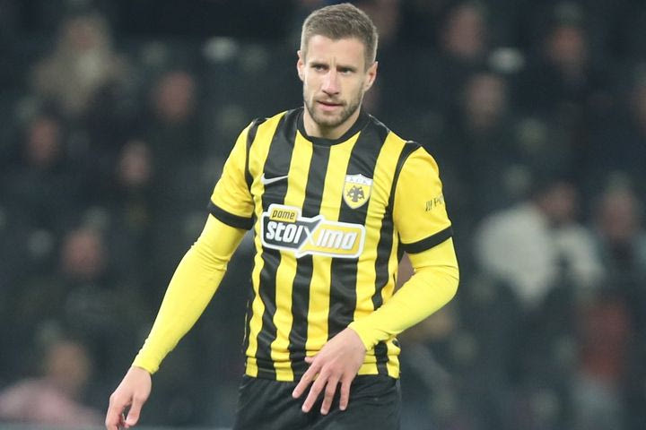 ΑΕΚ: Ο Βάργκα αποχώρησε από την εθνική Ουγγαρίας λόγω του προβλήματος στον αστράγαλο