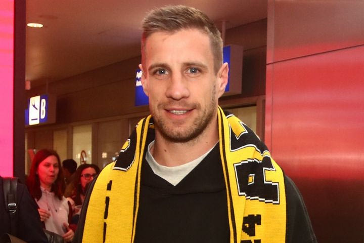 ΑΕΚ, μεταγραφές: Στιγμές από την άφιξη του Βάργκα στην Αθήνα