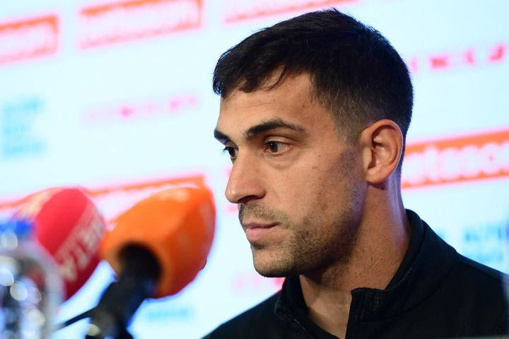 Λαμπρόπουλος: “Πρέπει να υπερβάλλουμε, να το ζήσουμε περισσότερο γιατί δεν το χαρήκαμε στο Κύπελλο”