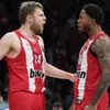 Ολυμπιακός – Μπαρτσελόνα: Ο σταθερός Βεζένκοβ, οι 30 “ερυθρόλευκοι” πόντοι στο transition και ο Τζόουνς, που έδειξε τι θα πει rim runner