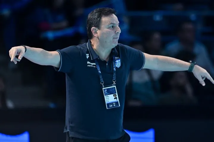 Βλάχος: “Ήταν ένα από τα χειρότερα αμυντικά παιχνίδια που έχουμε κάνει, σημασία έχει να ανασυνταχθούμε και να παίξουμε αυτό που ξέρουμε”