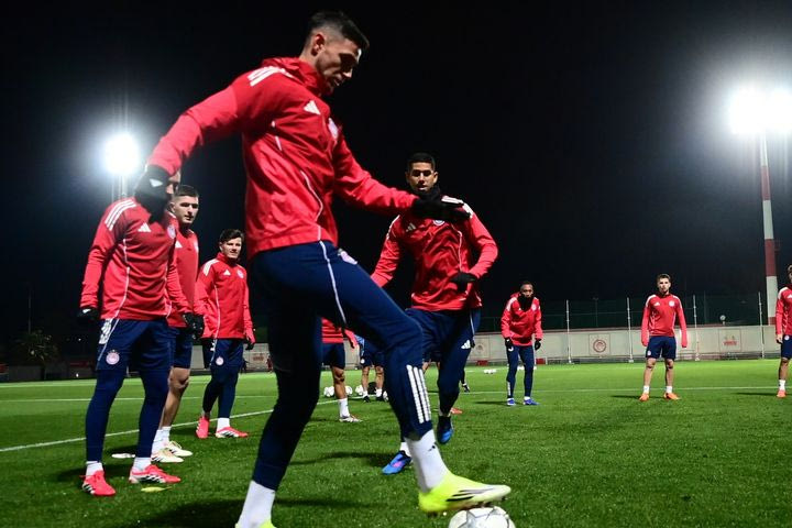 Τα VIDEOS του SPORT24 από την τελευταία προπόνηση του Ολυμπιακού πριν το μεγάλο ματς με τη Λεβερκούζεν: Μέσα ο Γιάρεμτσουκ