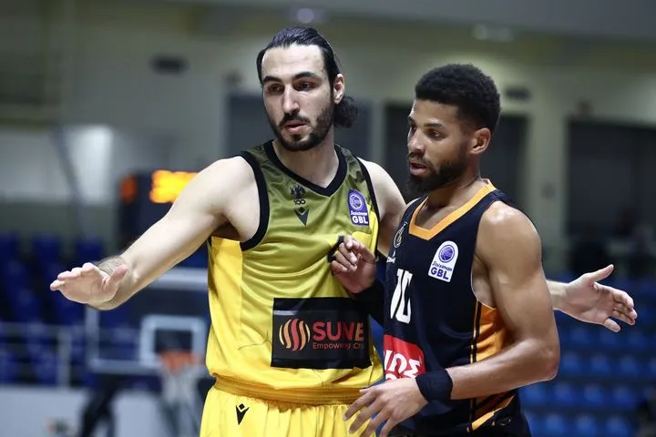 Αθλητικές μεταδόσεις: Πού θα δείτε τη σημαντική τη μάχη στην Πάτρα για Προμηθέα και ΑΕΚ για τη Stoiximan GBL και τον αγώνα Παναθηναϊκός – Αθηναϊκός για την Α1 Γυναικών