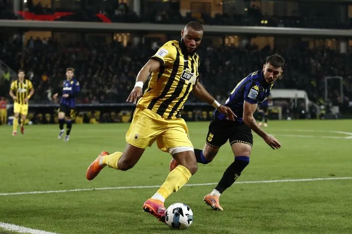 Stoiximan Super League: Πάθος, γκολ και μομέντουμ στο Άρης – ΑΕΚ, με αύρα Τεττέη ο Παναθηναϊκός κόντρα στον Πανσερραϊκό