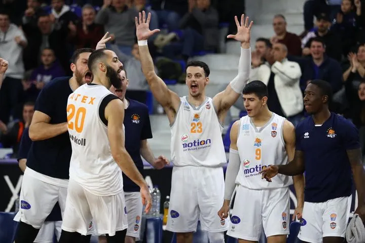 Elite League: Σε τροχιά τετράδας η ΑΓΕΧ, το triple-double του Κένταλ Σμιθ δεν ήταν αρκετό για τον Κόροιβο