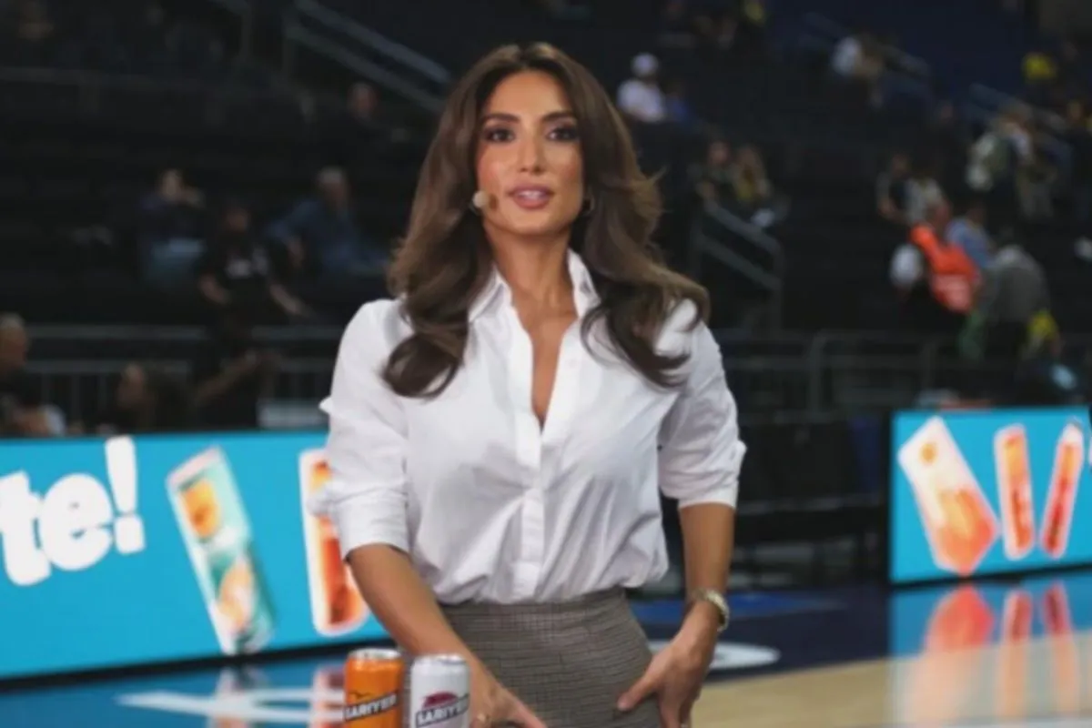 Ζήτησε συγγνώμη η Τουρκάλα δημοσιογράφος: “Απολογούμαι σε όποιον προσβλήθηκε από την ερώτησή μου”