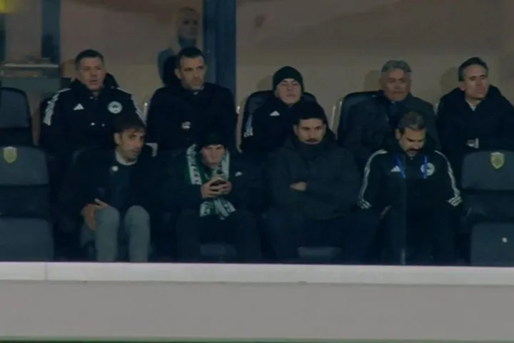 ΑΕΚ – Παναθηναϊκός: Ο Σαντίνο Αντίνο στη σουίτα της OPAP Arena μαζί με τον Αλαφούζο