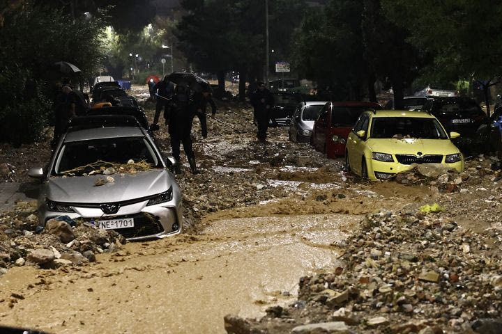Άνω Γλυφάδα: Νεκρή 56χρονη που παρασύρθηκε από χείμαρρο