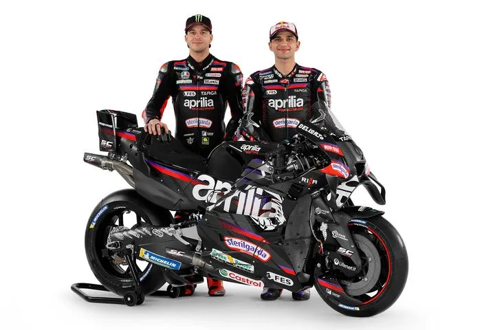 Βλέψεις τίτλου της Aprilia με τη νέα RS-GP26 -Μαρτίν: “Κάνω μια νέα αρχή, είμαι εδώ για νίκες”