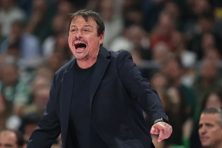 Αταμάν: “Είμαι πάντα με τον κόσμο, δεν παρατάμε ποτέ τους στόχους μας”