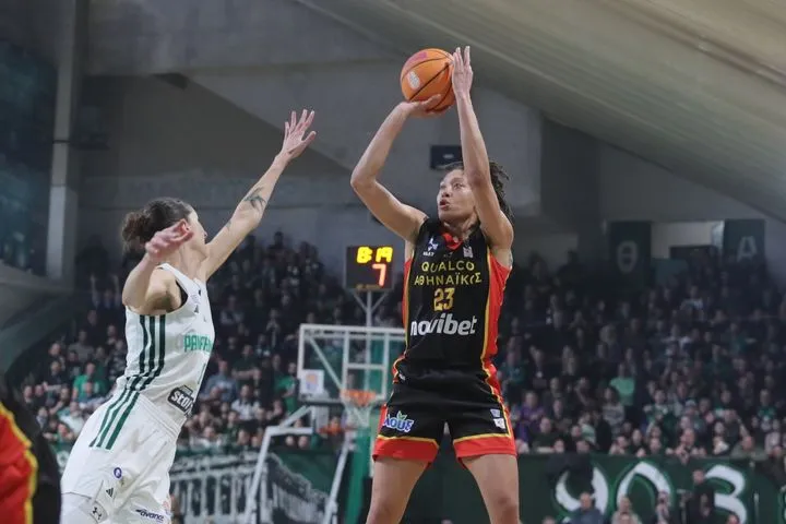 Παναθηναϊκός – Αθηναϊκός 70-76: Η ομάδα του Βύρωνα άντεξε στην πίεση και πήρε τη νίκη απέναντι στον Παναθηναϊκό που γύρισε από -21