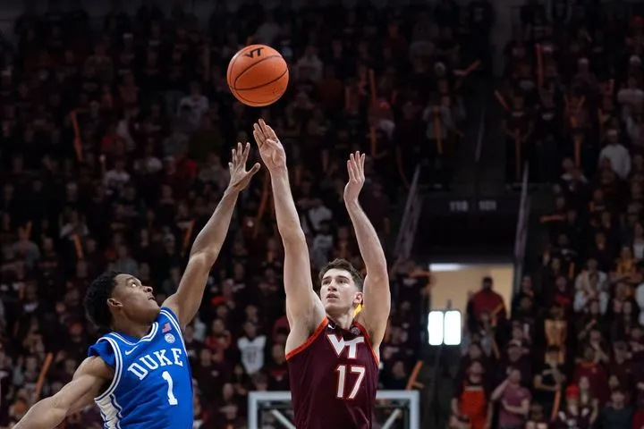 NCAA: Άστοχος αλλά ξανά δημιουργός ο Αβδάλας στην ήττα του Βιρτζίνια Τεκ από το Ντιουκ