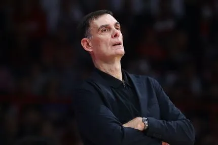 Ο Ολυμπιακός έκανε καταγγελία στη EuroLeague για τον οπαδό που επιτέθηκε στον Μπαρτζώκα