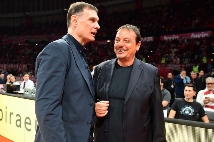 Τι απάντησε ο Γιώργος Μπαρτζώκας στα συγχαρητήρια που είχε δώσει ο Εργκίν Αταμάν στον Ολυμπιακό για τις άνετες νίκες του στην Stoiximan GBL