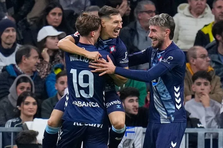 Σεβίλλη – Θέλτα 0-1: Οι Γαλιθιάνοι άλωσαν το “Πιθχουάν” στο φινάλε και έβαλαν έξτρα πίεση στην ομάδα του Αλμέιδα