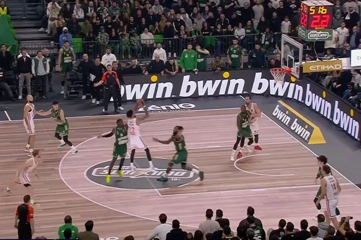 Παναθηναϊκός AKTOR – Ολυμπιακός: To καθοριστικό καλάθι του Ντόρσεϊ που σίγησε το Τ-Center και πλήγωσε το Τριφύλλι