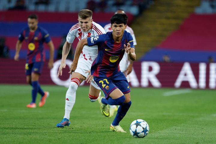 Παρί Σεν Ζερμέν: Εκλεισε το deal με τον Ντρο Φερνάντεθ και αρπάζει το μεγάλο ταλέντο από την Μπαρτσελόνα