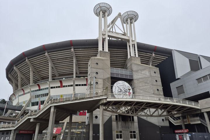 Ολυμπιακός: Ο καιρός την ώρα του “τελικού” με τον Άγιαξ και η οροφή της Γιόχαν Κρόιφ Αρίνα