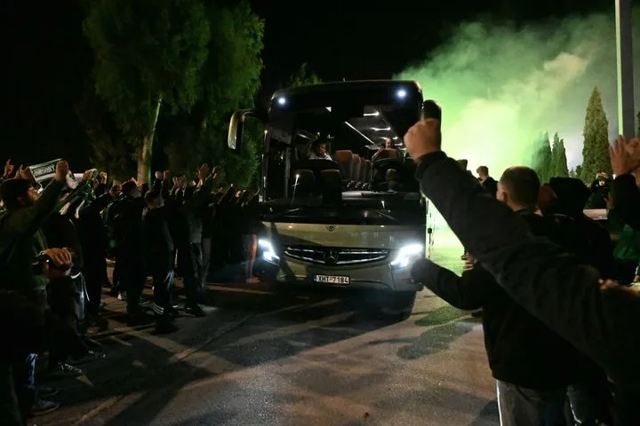 Παναθηναϊκός AKTOR: Ο κόσμος των πράσινων υποδέχθηκε με αποθέωση την ομάδα