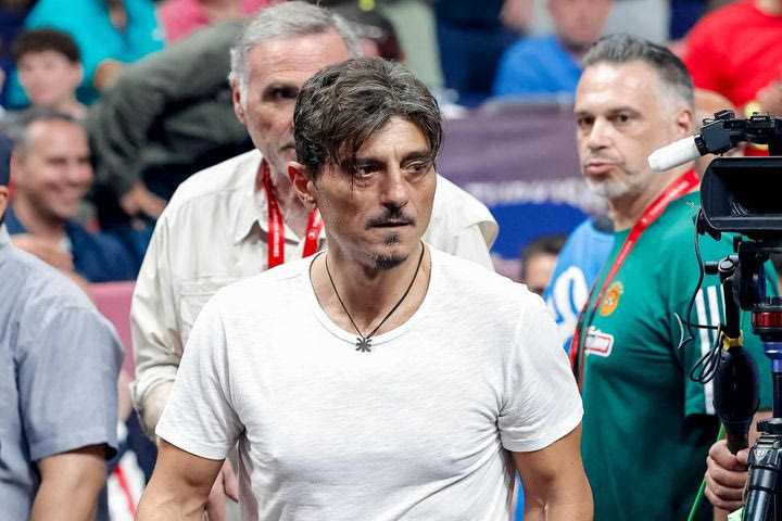 Παναθηναϊκός: "Από την ΚΑΕ Ολυμπιακός θα σχολιάσουν ποτέ τα εμετικά συνθήματα στο ΣΕΦ κατά του Δημήτρη Γιαννακόπουλου και της κόρης του; "