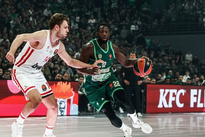 Η βαθμολογία της Stoiximan GBL μετά το πάρτι του Ολυμπιακού στην Καρδίτσα και την ιστορική νίκη του Παναθηναϊκού κόντρα στο Περιστέρι Betsson